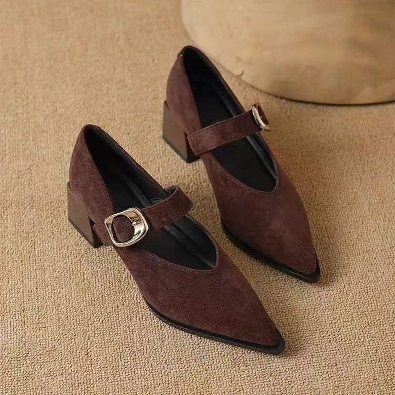 Vintage Fashion Online - รองเท้าส้นบล็อกสไตล์วินเทจสำหรับผู้หญิง ดีไซน์แบบแมรีเจน หัวแหลม เหมาะสำหรับใส่กับชุดสวย ปรับสายรัดได้ เหมาะสำหรับใส่ในชีวิตประจำวันและในที่ทำงานในฤดูใบไม้ร่วง