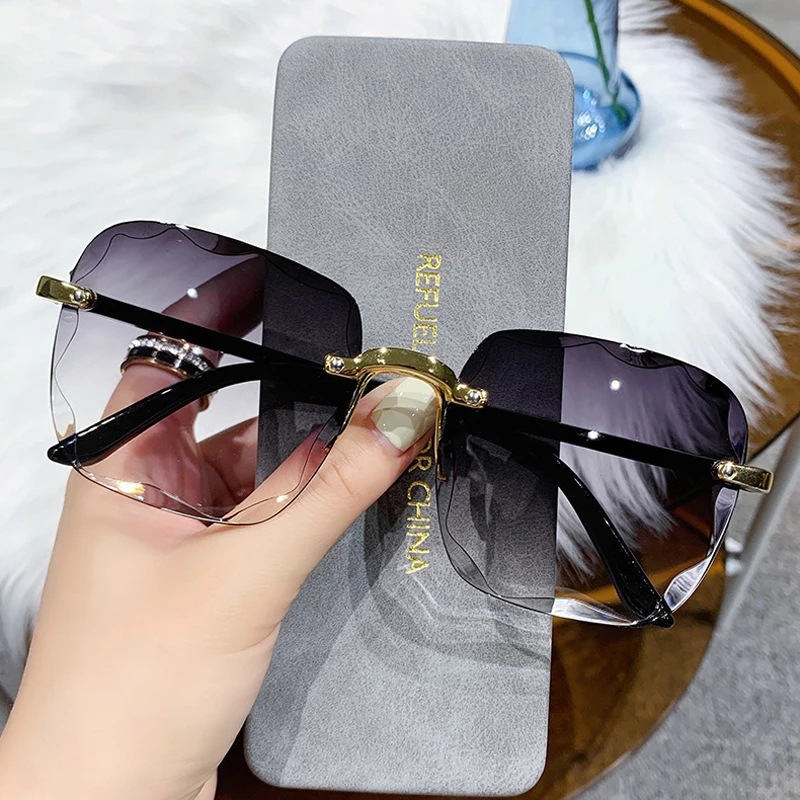 1/3 ชิ้น แว่นกันแดดผู้หญิงไร้ก - Vintage Outdoor Fashion บทวิจารณ์และราคา